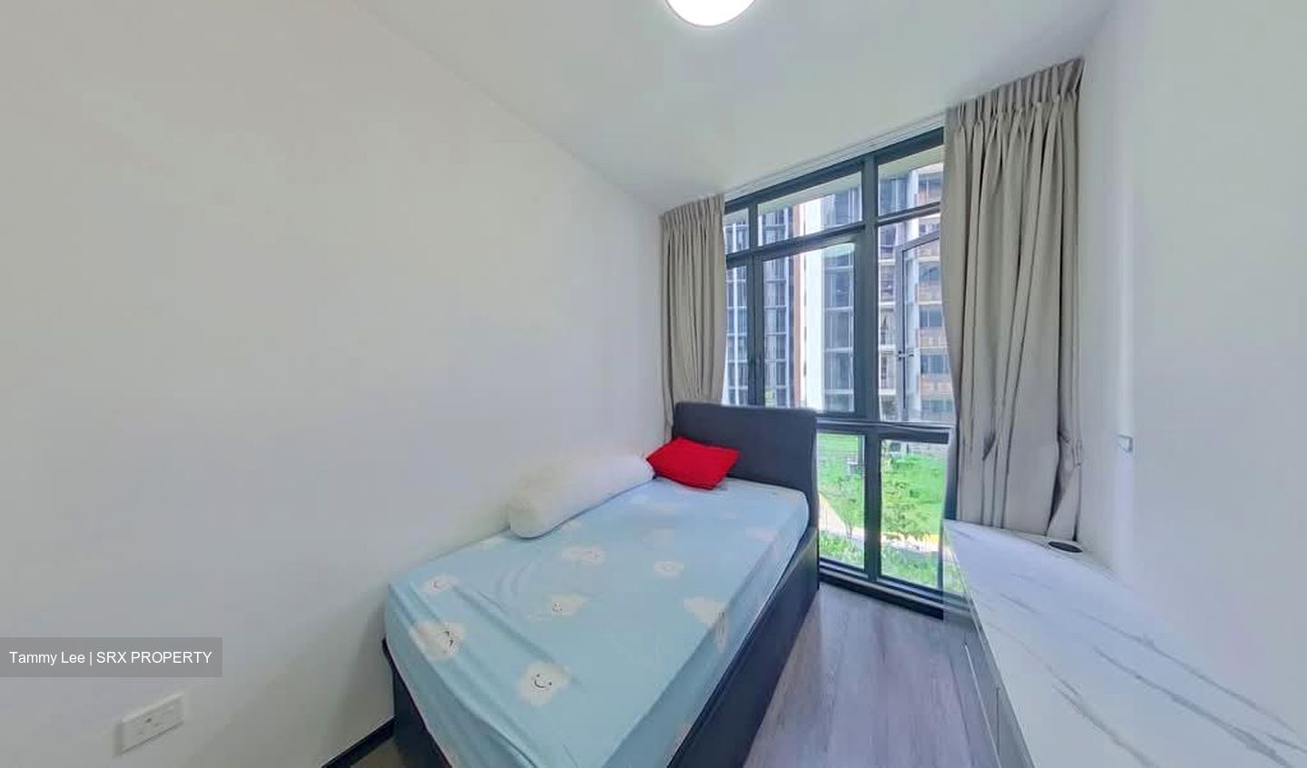 Symphony Suites (D27), Condominium #559894201